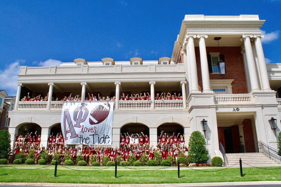 10 Most Popular Sororities on US Campuses